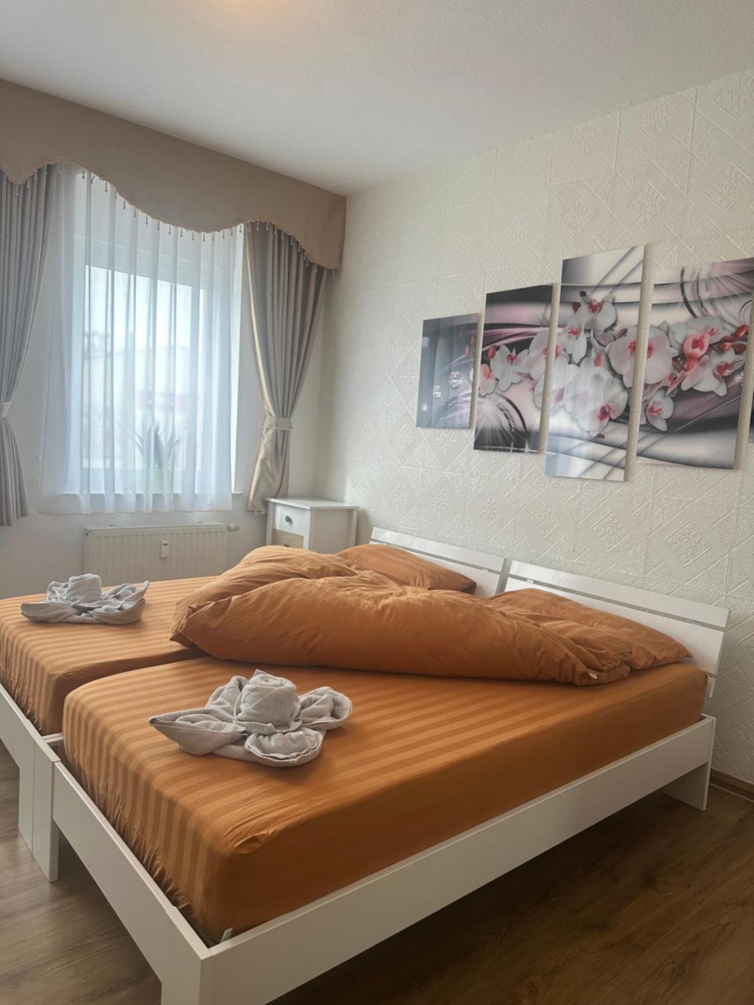 Kaethe-Kollwitz-Strasse 54, F2 Daire Altenburg Dış mekan fotoğraf